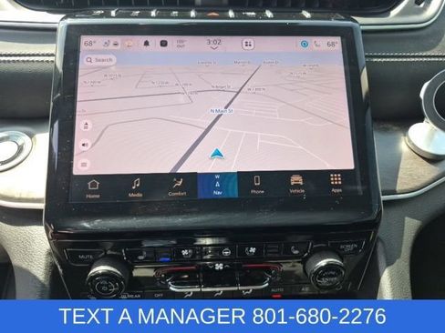 Used 2024 Jeep Grand Cherokee L Limited w/ Luxury Tech Group II AWD/4WD image 36