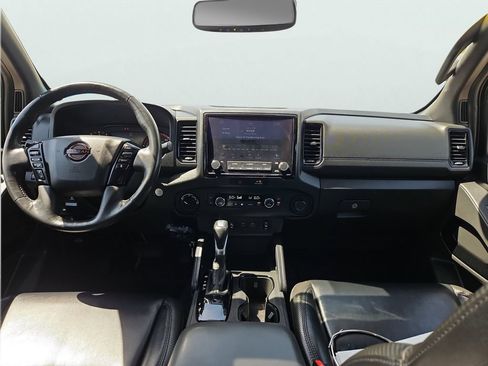 Used 2022 Nissan Frontier PRO-4X w/ Pro-4X Premium Package AWD/4WD image 11