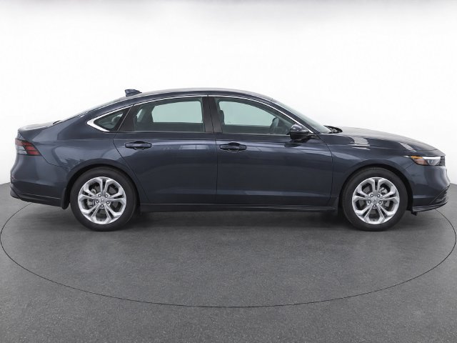 Used 2023 Honda Accord LX image 8