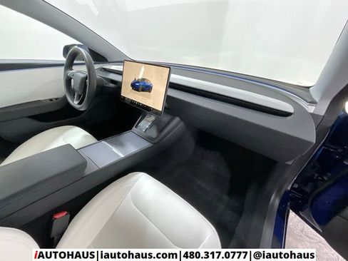 Used 2025 Tesla Model 3 Long Range image 17