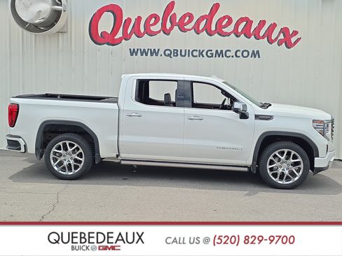 Used 2022 GMC Sierra 1500 Denali Ultimate AWD/4WD image 9