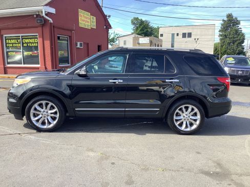 Used 2015 Ford Explorer Limited w/ Equipment Group 301A AWD/4WD image 4