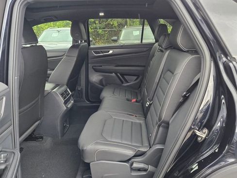 New 2026 Volkswagen Atlas Cross Sport SEL R-Line AWD/4WD image 14