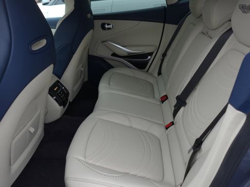 Used 2024 Aston Martin DBX 707 image 17