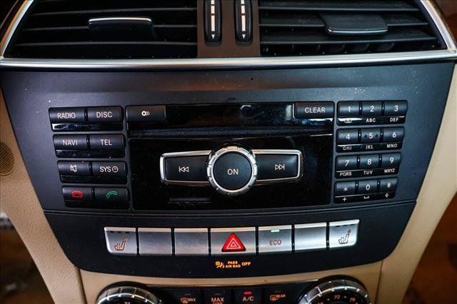 Used 2013 Mercedes-Benz C 300 4MATIC Sedan image 18