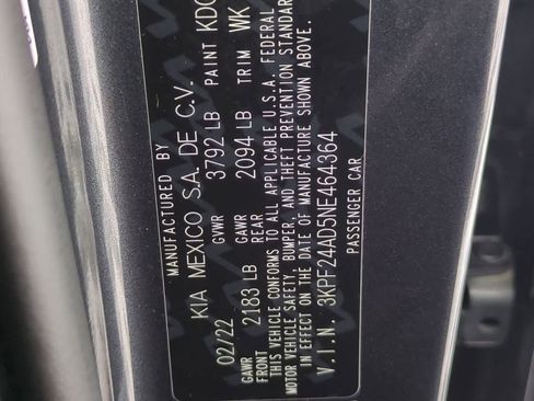 Used 2022 Kia Forte LXS image 32