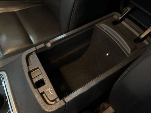 Used 2019 Jeep Grand Cherokee Limited AWD/4WD image 23