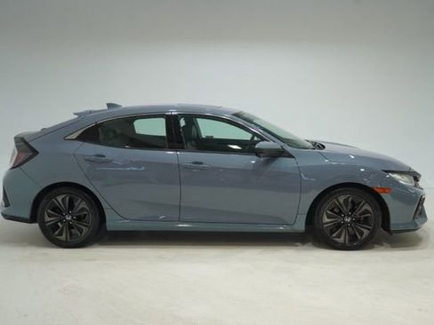 Used 2019 Honda Civic EX-L image 9