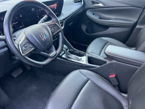 Used 2024 Buick Encore GX Sport Touring FWD image 9