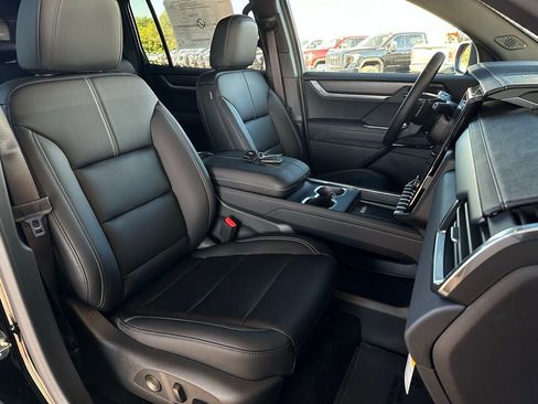 New 2026 GMC Acadia Elevation w/ Black Edition image 17