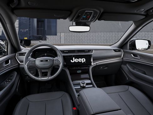 New 2026 Jeep Grand Cherokee L Limited RWD image 14