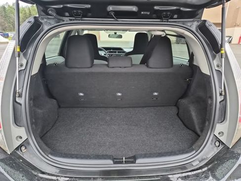 Used 2014 Toyota Prius C One FWD image 22