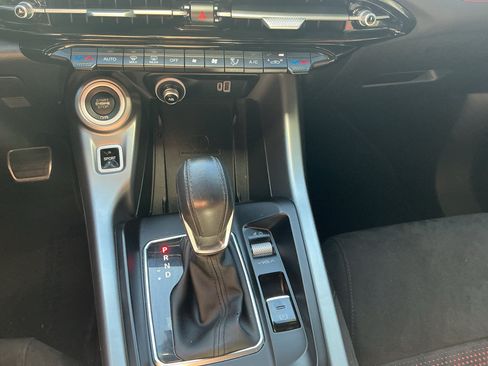 Used 2024 Dodge Hornet R/T Plus AWD/4WD image 18