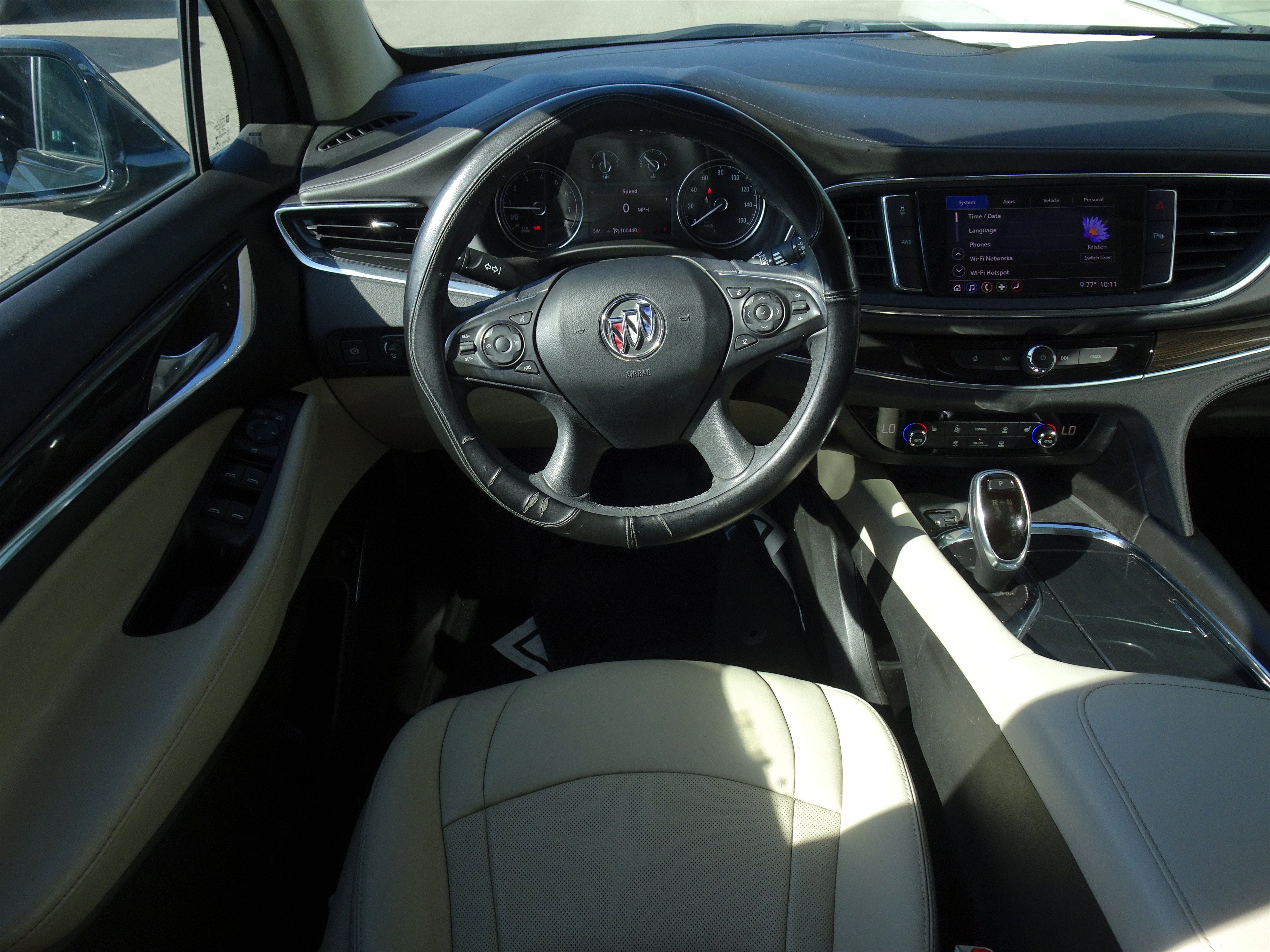 Used 2020 Buick Enclave Essence AWD/4WD image 13