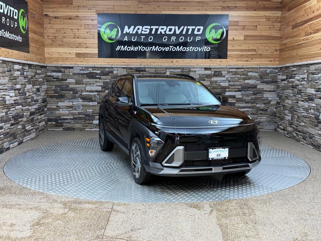 Certified 2026 Hyundai Kona SEL Premium AWD/4WD image 2