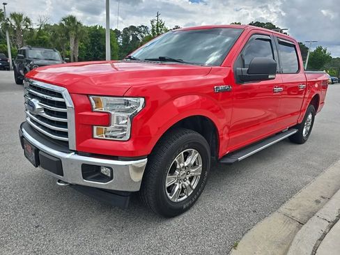 Used 2017 Ford F150 XLT w/ Equipment Group 302A Luxury AWD/4WD image 2