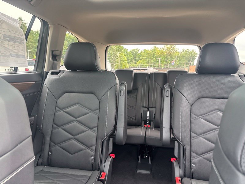 New 2026 Volkswagen Atlas SE FWD image 31