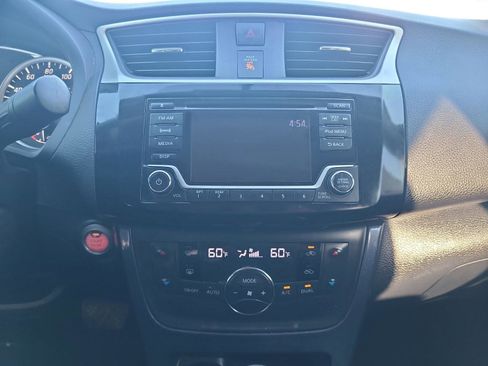 Used 2018 Nissan Sentra SR image 14