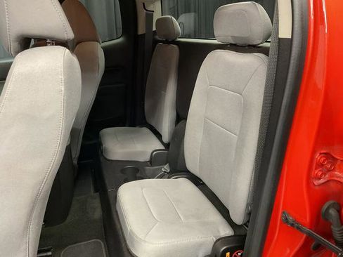 Used 2016 Chevrolet Colorado W/T w/ WT Convenience Package image 6