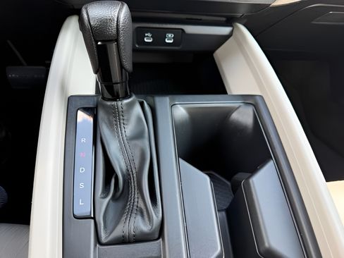 Used 2024 Honda Accord LX image 18