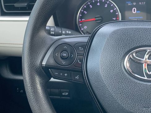 Used 2019 Toyota RAV4 XLE image 21