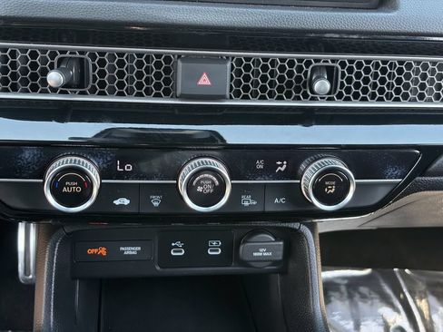 Certified 2025 Honda Civic Sport image 25