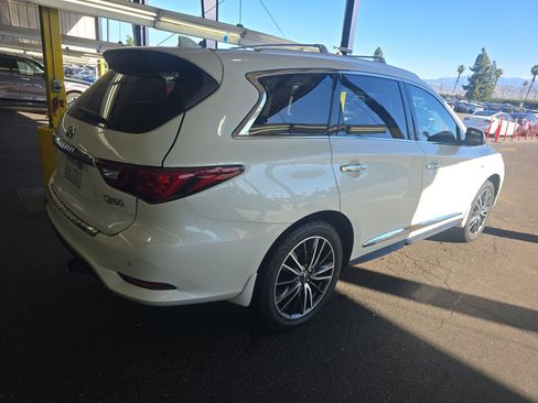 Used 2020 INFINITI QX60 Signature Edition image 2