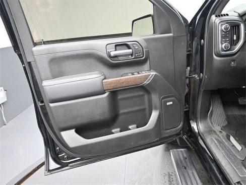Used 2021 GMC Sierra 1500 Denali w/ Denali Ultimate Package image 12