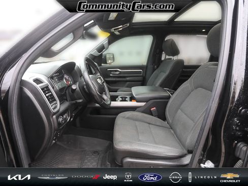 Used 2019 RAM 1500 Big Horn image 13