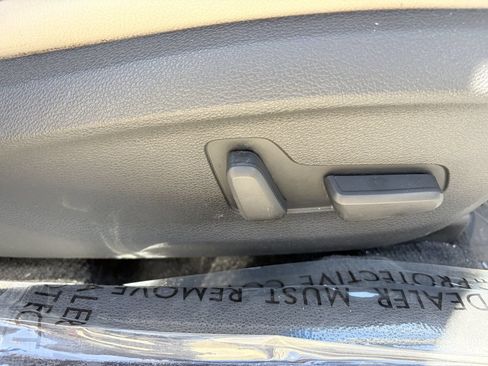 Used 2018 Hyundai Sonata Limited FWD image 11