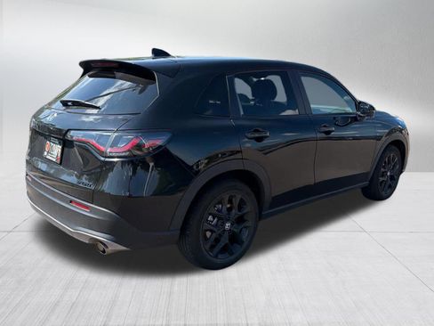 Used 2025 Honda HR-V Sport image 5