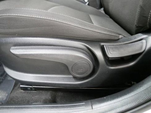 Used 2020 Kia Forte LXS FWD image 15