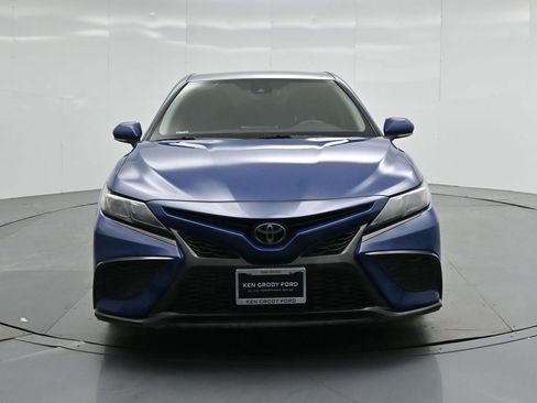 Used 2023 Toyota Camry SE w/ Cold Weather Package AWD/4WD image 21