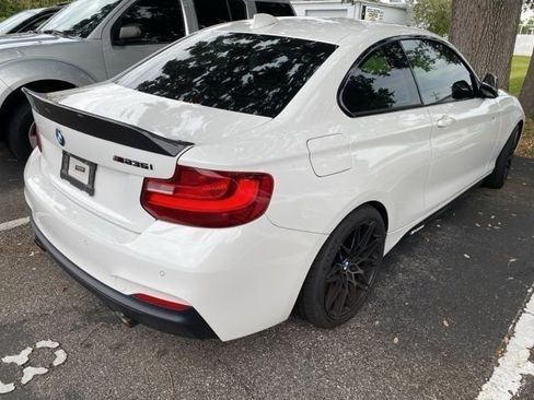 Used 2016 BMW M235i Coupe RWD image 9