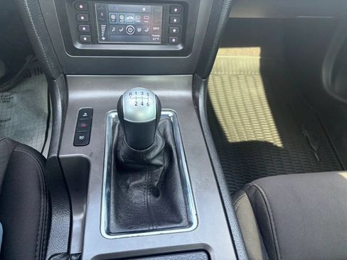 Used 2013 Ford Mustang GT RWD image 14