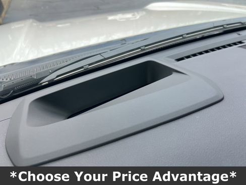 Used 2024 Lexus GX 550 w/ Accessory Package (Z1) image 60