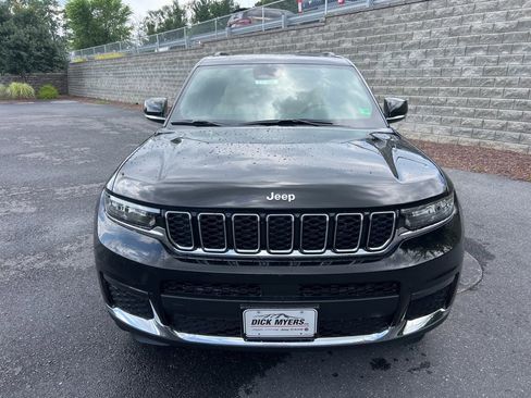 New 2025 Jeep Grand Cherokee L Limited image 4