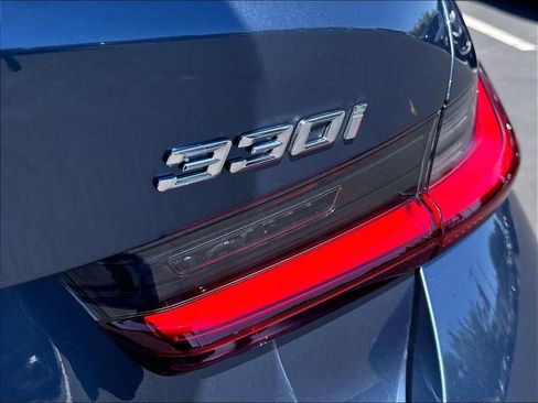 Used 2026 BMW 330i Sedan RWD image 25