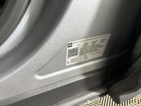 Used 2023 Chevrolet Equinox LS w/ LS Convenience Package image 33