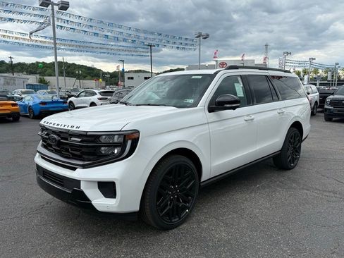New 2026 Ford Expedition Max Platinum AWD/4WD image 7