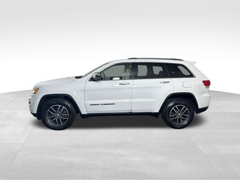 Used 2018 Jeep Grand Cherokee Limited AWD/4WD image 2