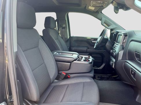 Used 2025 Chevrolet Silverado 1500 Custom Trail Boss AWD/4WD image 25