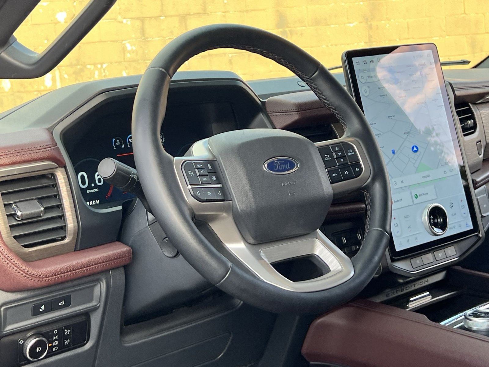 Used 2023 Ford Expedition Max Limited AWD/4WD image 23