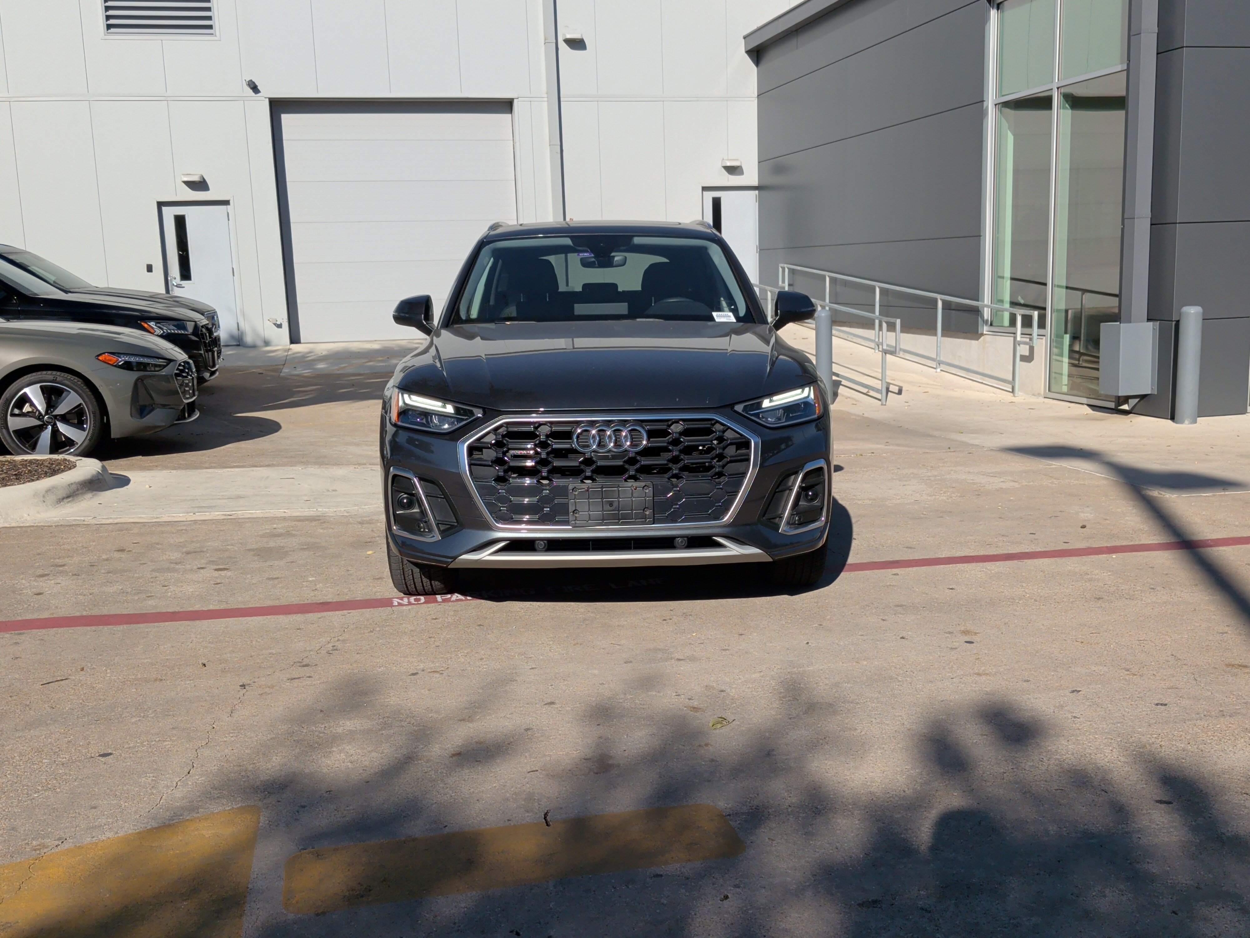 Used 2023 Audi Q5 2.0T Premium Plus AWD/4WD image 3