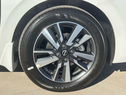 New 2025 Nissan Versa SV w/ Trunk Package image 10