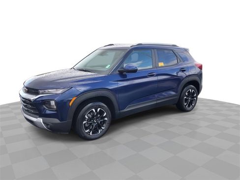 Certified 2023 Chevrolet TrailBlazer LT w/ Convenience Package image 4