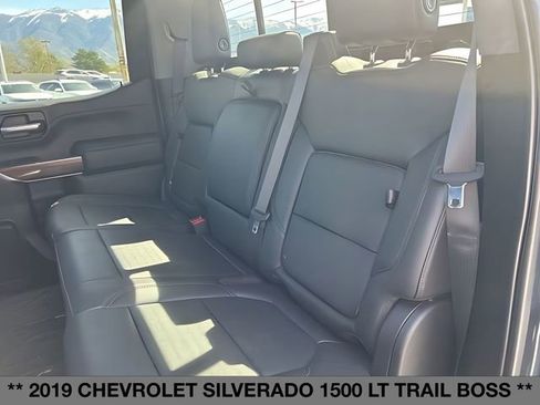 Used 2019 Chevrolet Silverado 1500 LT Trail Boss AWD/4WD image 18