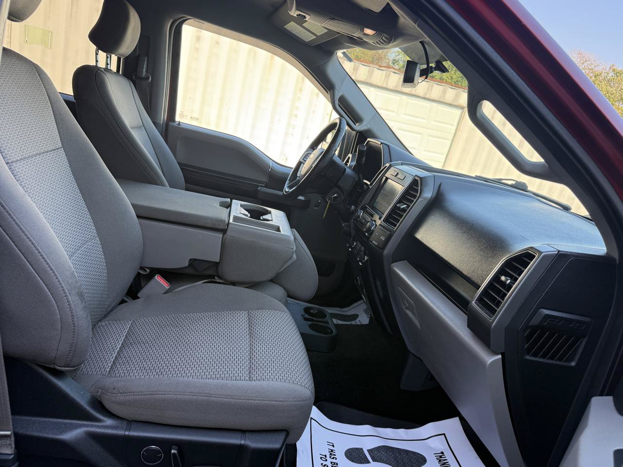Used 2017 Ford F150 XLT w/ Equipment Group 302A Luxury AWD/4WD image 13