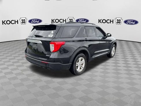 Used 2023 Ford Explorer XLT AWD/4WD image 8