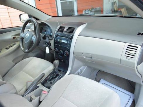 Used 2009 Toyota Corolla LE w/ All Weather Guard Pkg FWD image 15